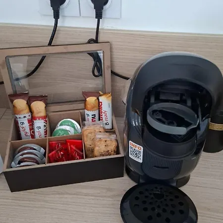 شقة Petit Avec Terrasse